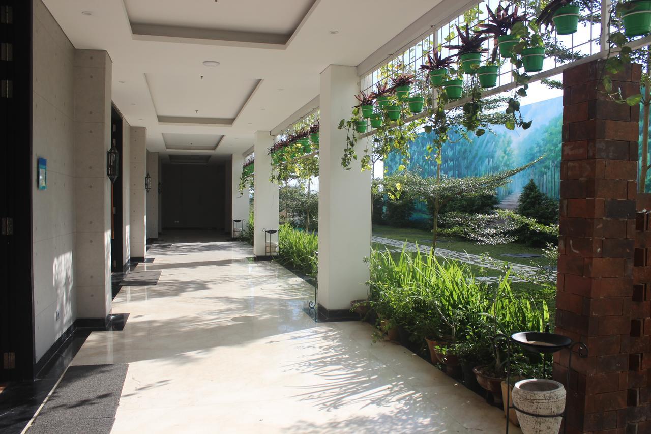 D'MAX Hotel&Convention Lombok Praya Buitenkant foto